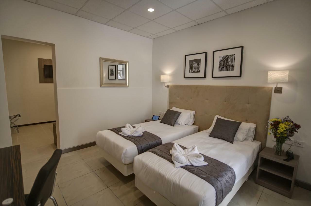Europa Hotel Sliema Buitenkant foto
